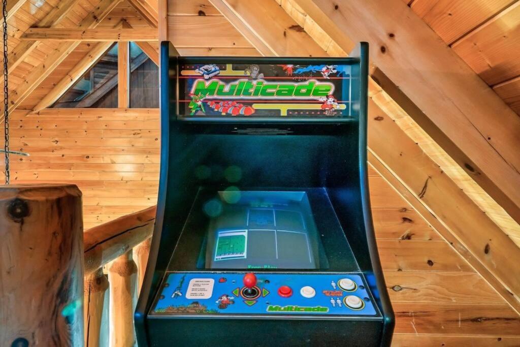 סביירוויל Cabin-N-Smokys! Indoor Resort Pool Views Hot Tub Game Room מראה חיצוני תמונה