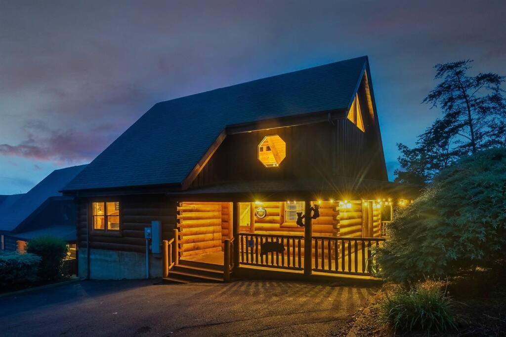 סביירוויל Cabin-N-Smokys! Indoor Resort Pool Views Hot Tub Game Room מראה חיצוני תמונה