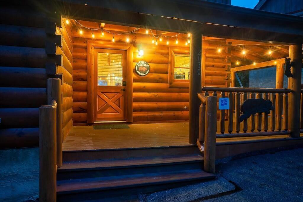 סביירוויל Cabin-N-Smokys! Indoor Resort Pool Views Hot Tub Game Room מראה חיצוני תמונה